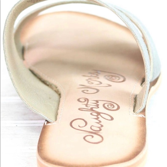 Naught monkey sandals - Picture 5 of 6